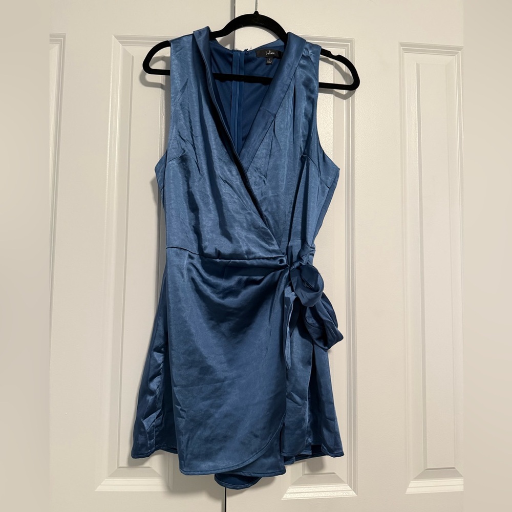 Chic Influence Blue Satin Collared Sleeveless Skort Romper